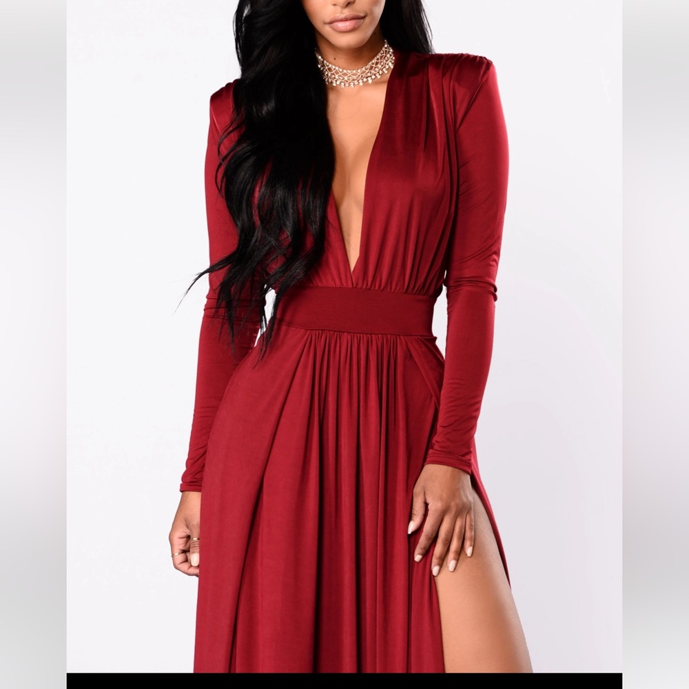 Maxi long burgundy dress
